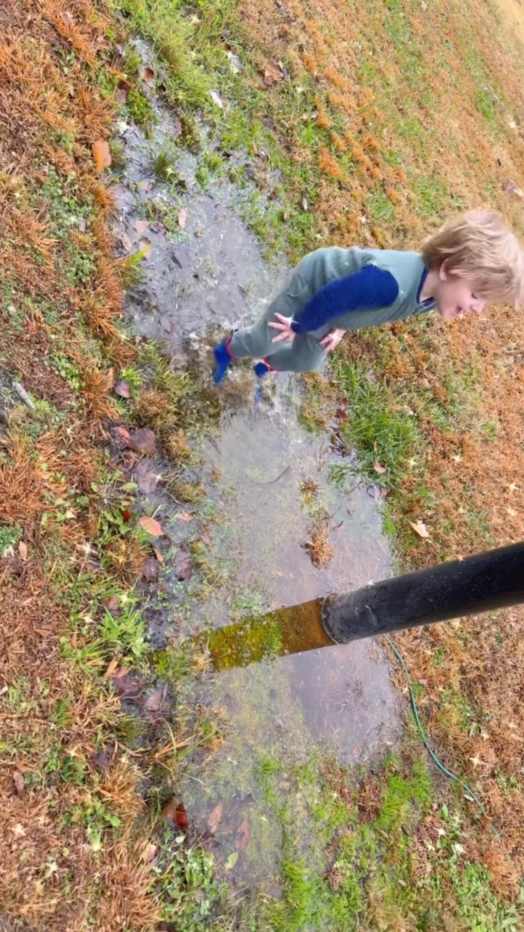 And Ofcourse all the puddle splashing on our walk back 🤭💦