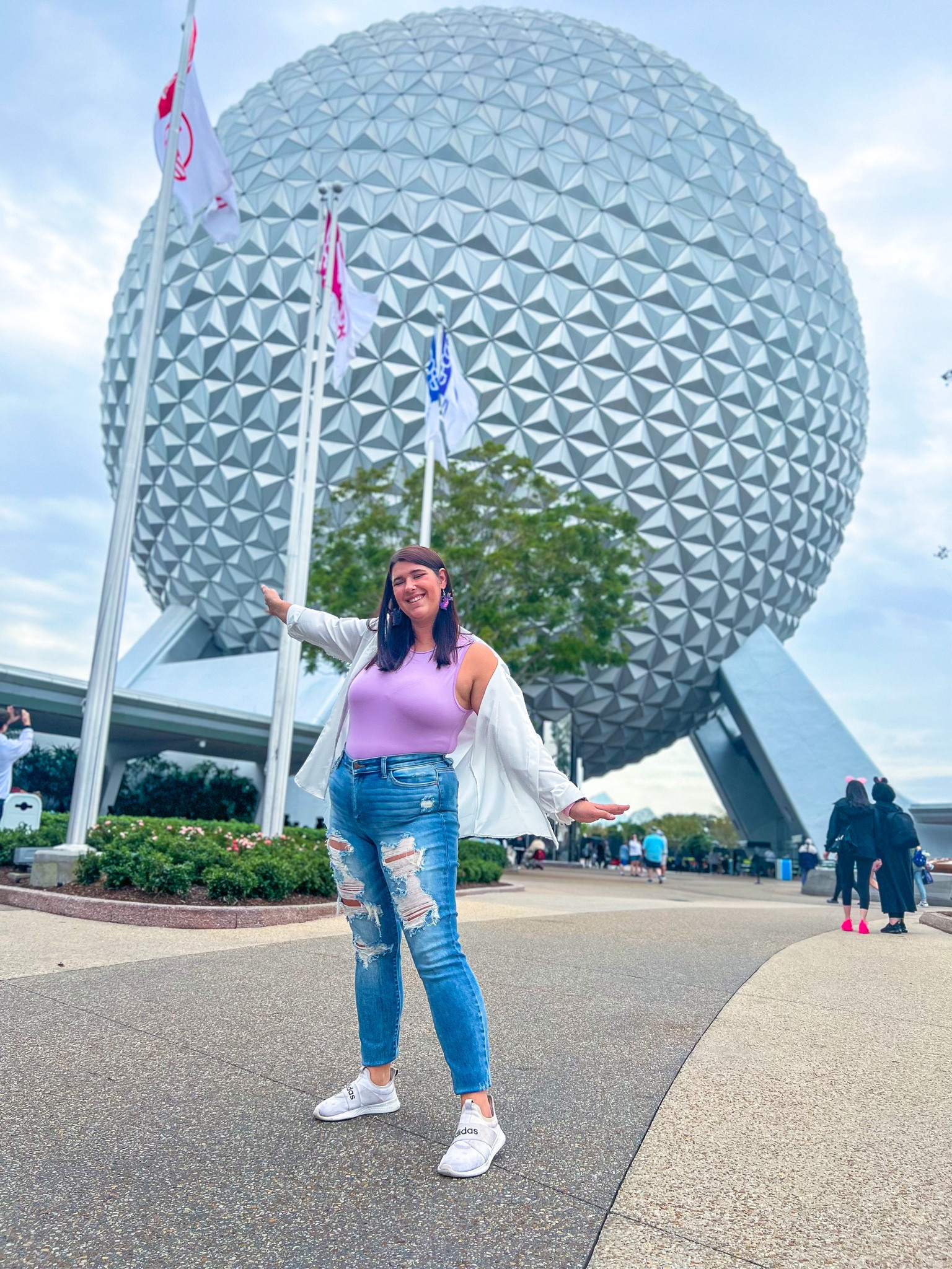 Simple Disney outfit 

#LTKcurves #LTKSale #LTKFind