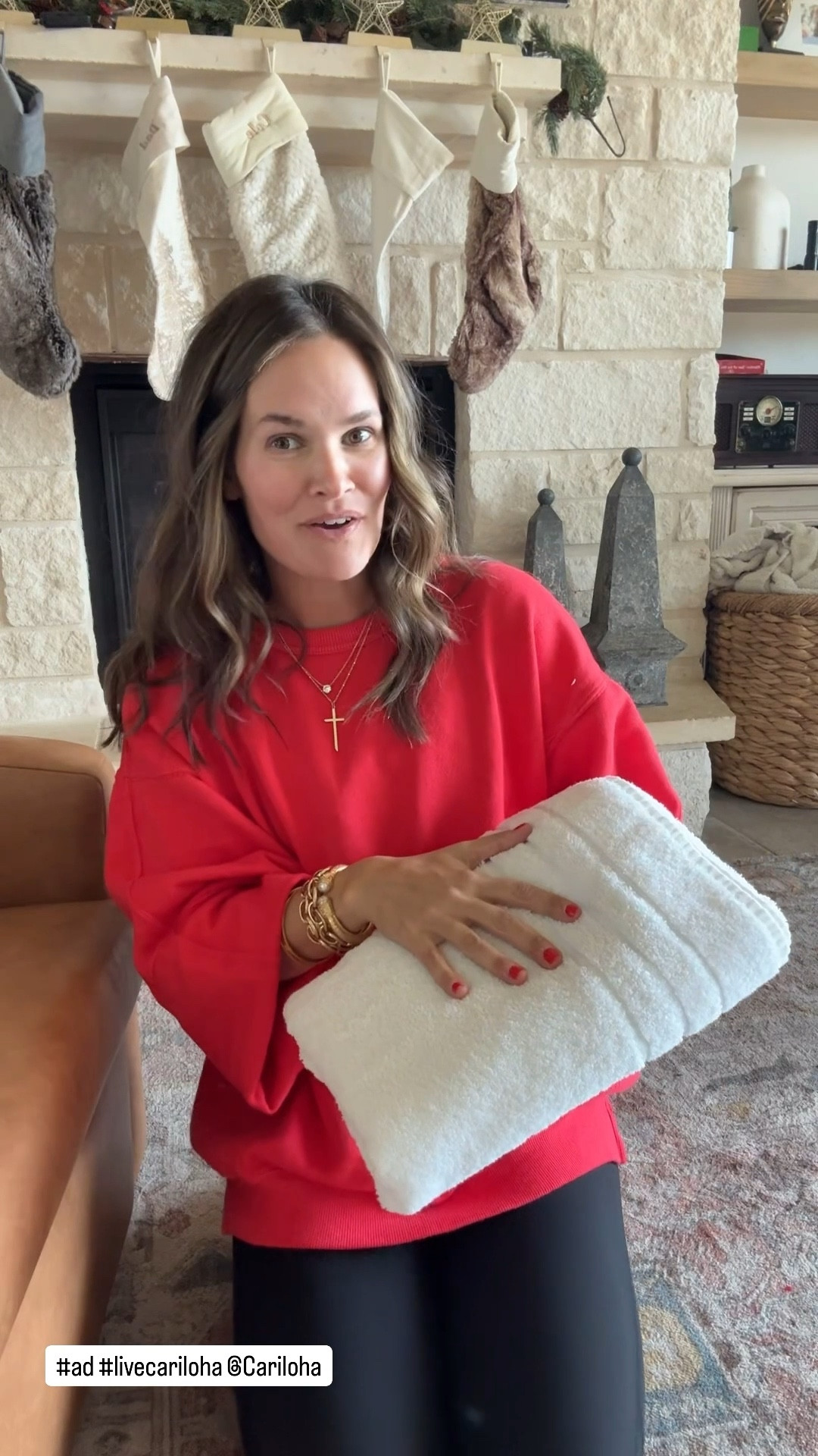 #ad #livecariloha partnering with @cariloha to share some holiday host ready touches and everything is 40% off with code JULIE40 the most lux bamboo fabric that’s so soft, lux, breathable and odor resistant #host #home #holidays 

#LTKGiftGuide #LTKHoliday #LTKHome