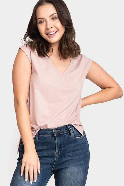 The Favorite Luxe Essentials V-Neck Shimmer Tee | Gibson