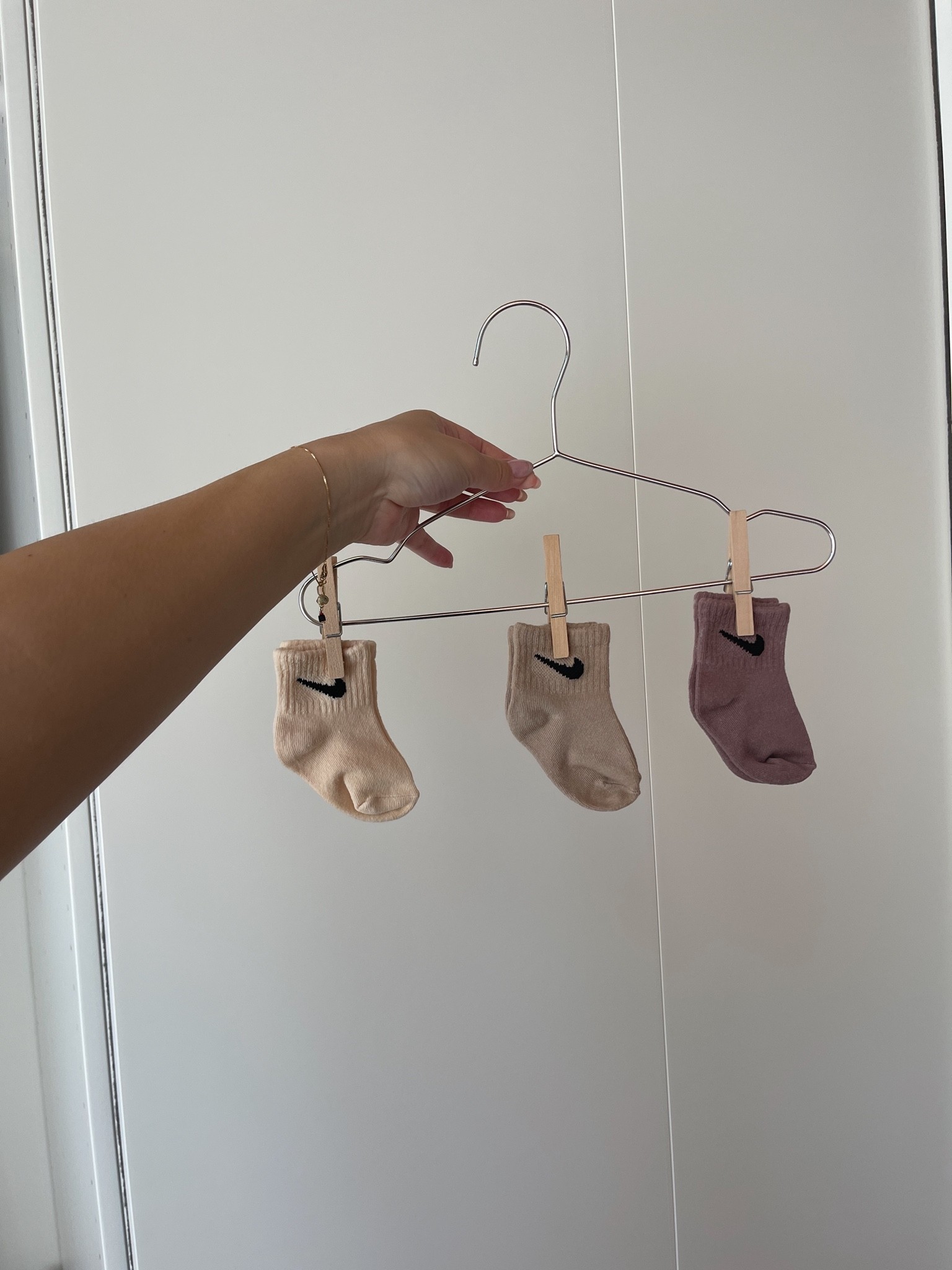 Neutral baby Nike socks 

#LTKkids #LTKunder100 #LTKbump