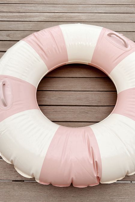 Cute floatie from Amazon. Fun for the pool or beach. 

#LTKSeasonal