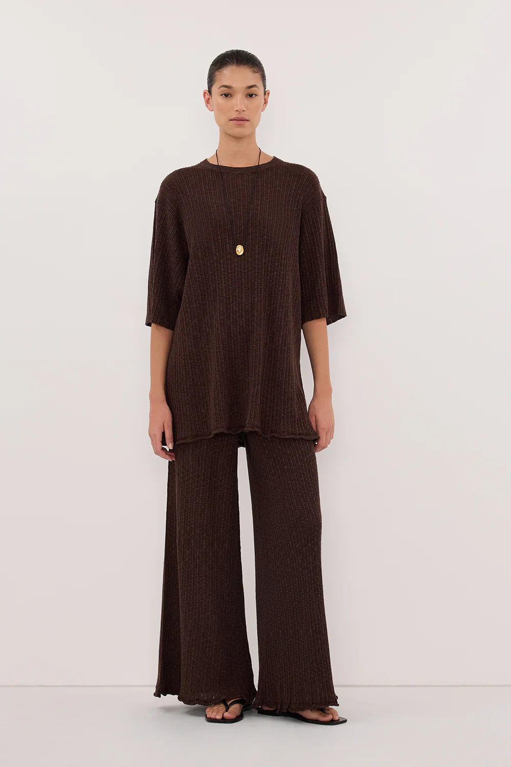 MAX CHOC LONGLINE KNIT TEE | DISSH