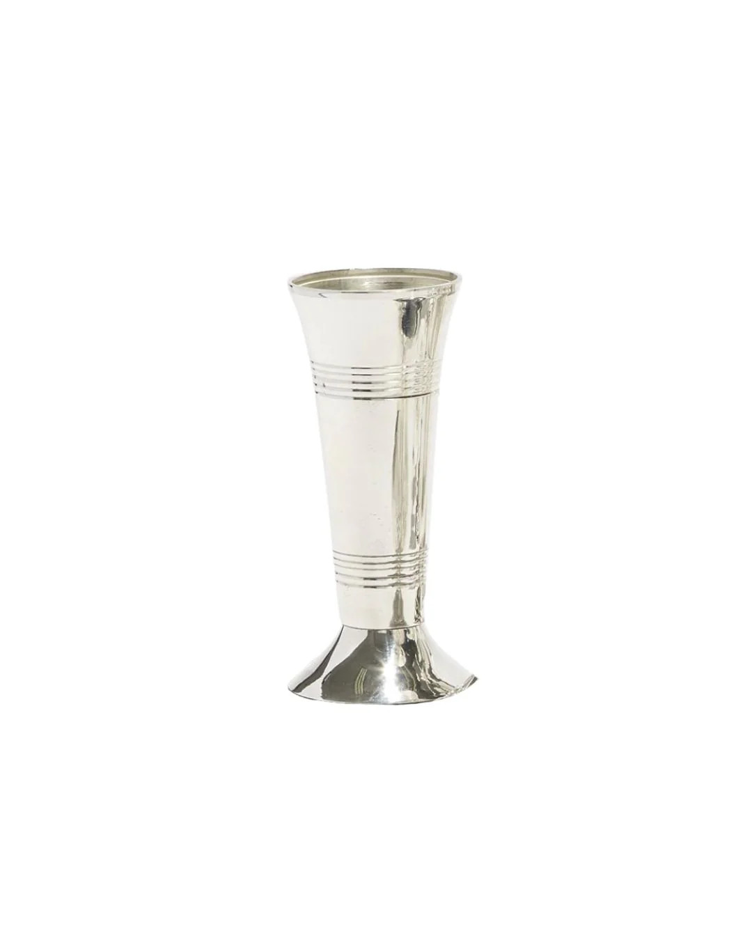 Queen Anne's Vase - III | Brooke & Lou | Brooke and Lou