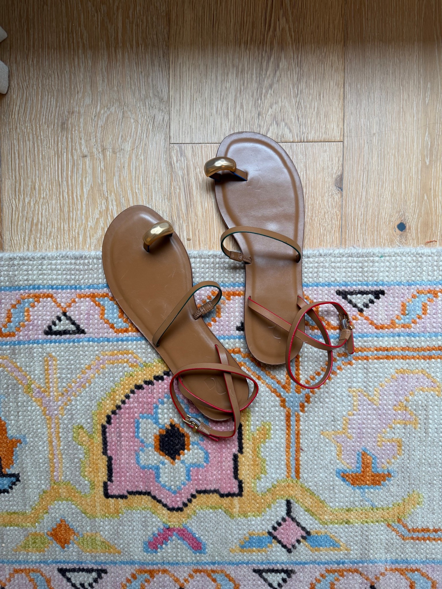 a classic strappy sandal for spring & summer! these are so so comfy and look fab with jeans, skirts and dresses 💫 runs tts & come in a bunch of colors!

#LTKSeasonal