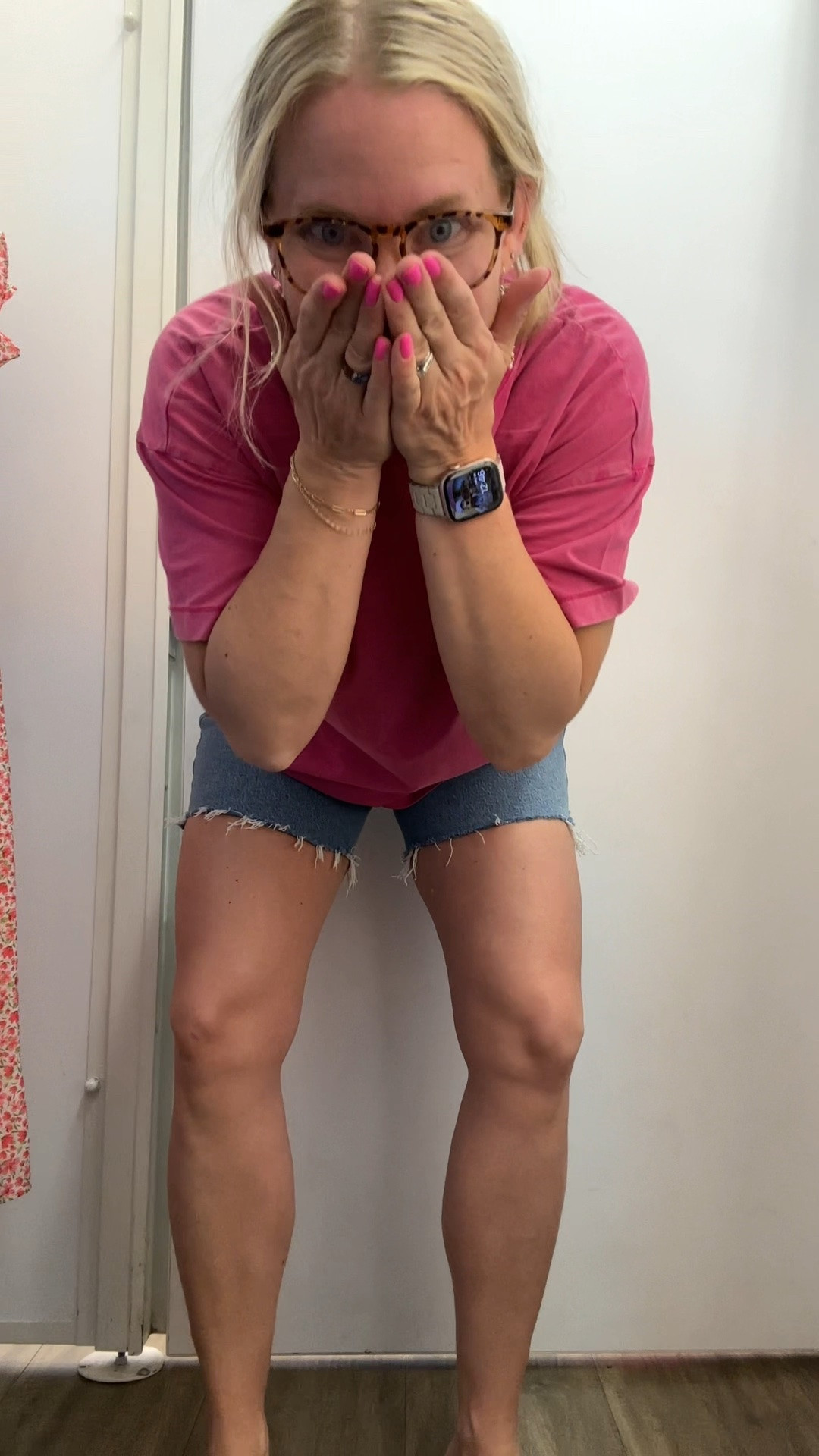 I went back and bought even more of the oversized shirt. I wish they made them in even more colors!
Old navy is nailing it on the tops right now.

#LTKootd #LTKOver40 #LTKMidsize