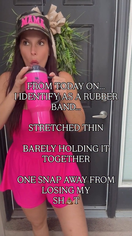 And one are you kidding me away from snapping okurrrrr

Comment “shop” for details
https://liketk.it/6eTp4

#momlife #momhumor #relatablemom #mommemes #motherhoodunhinged moms of ig mom life be like motherhood moms of instagram honest motherhood