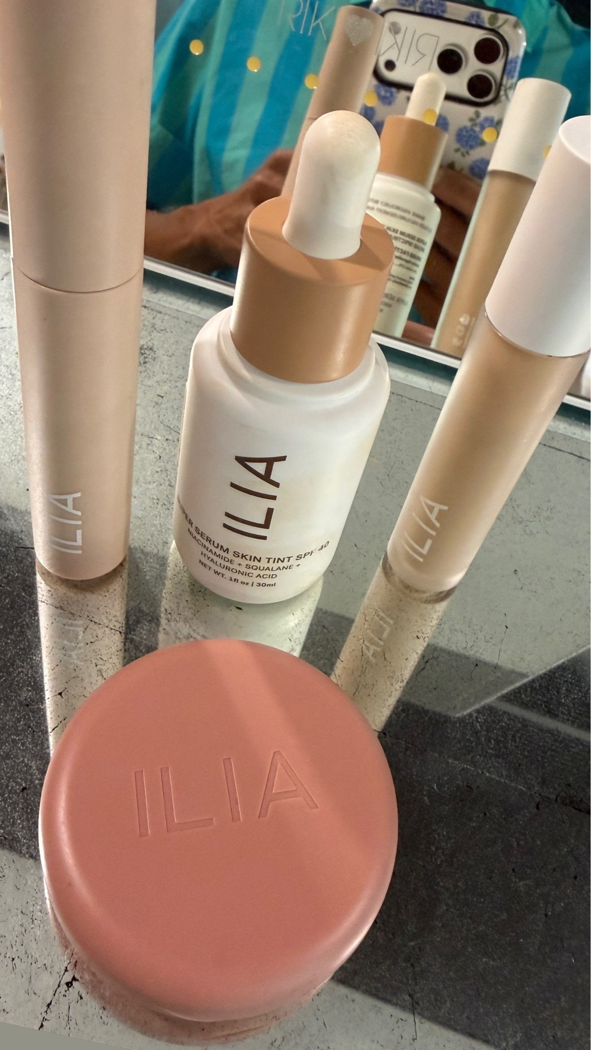 For a simple and clean makeup look!

#LTKOver40 #LTKBeauty #LTKgrwm