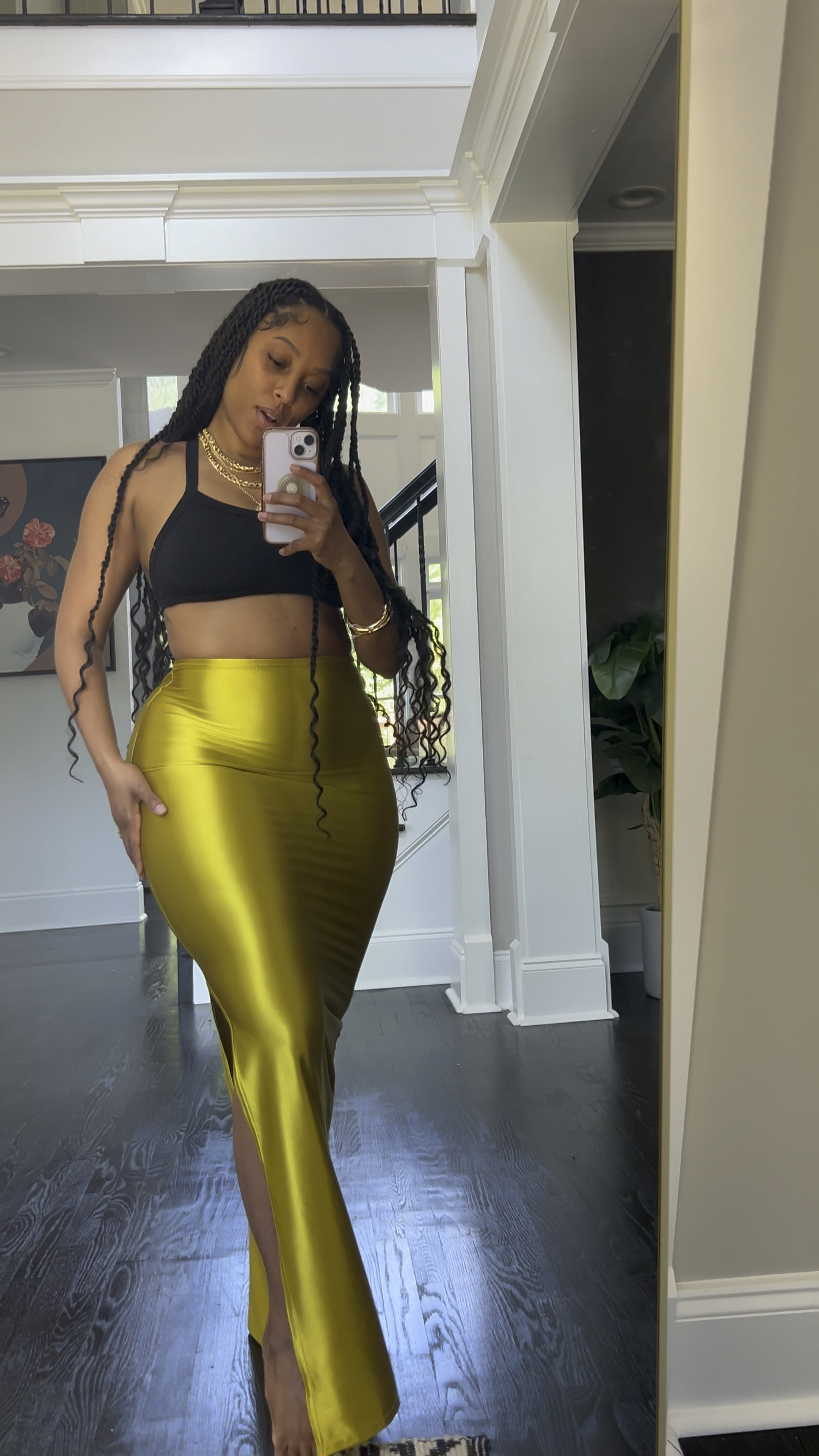 The skirt is everything. Curvy friendly and sucks everything in 😍 #PLT #LTKLooks #LTKunder100 