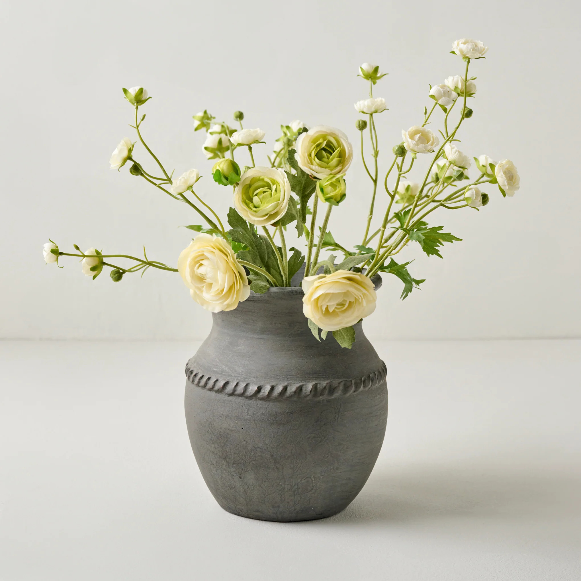Ranunculus Bloom Bundle | Magnolia