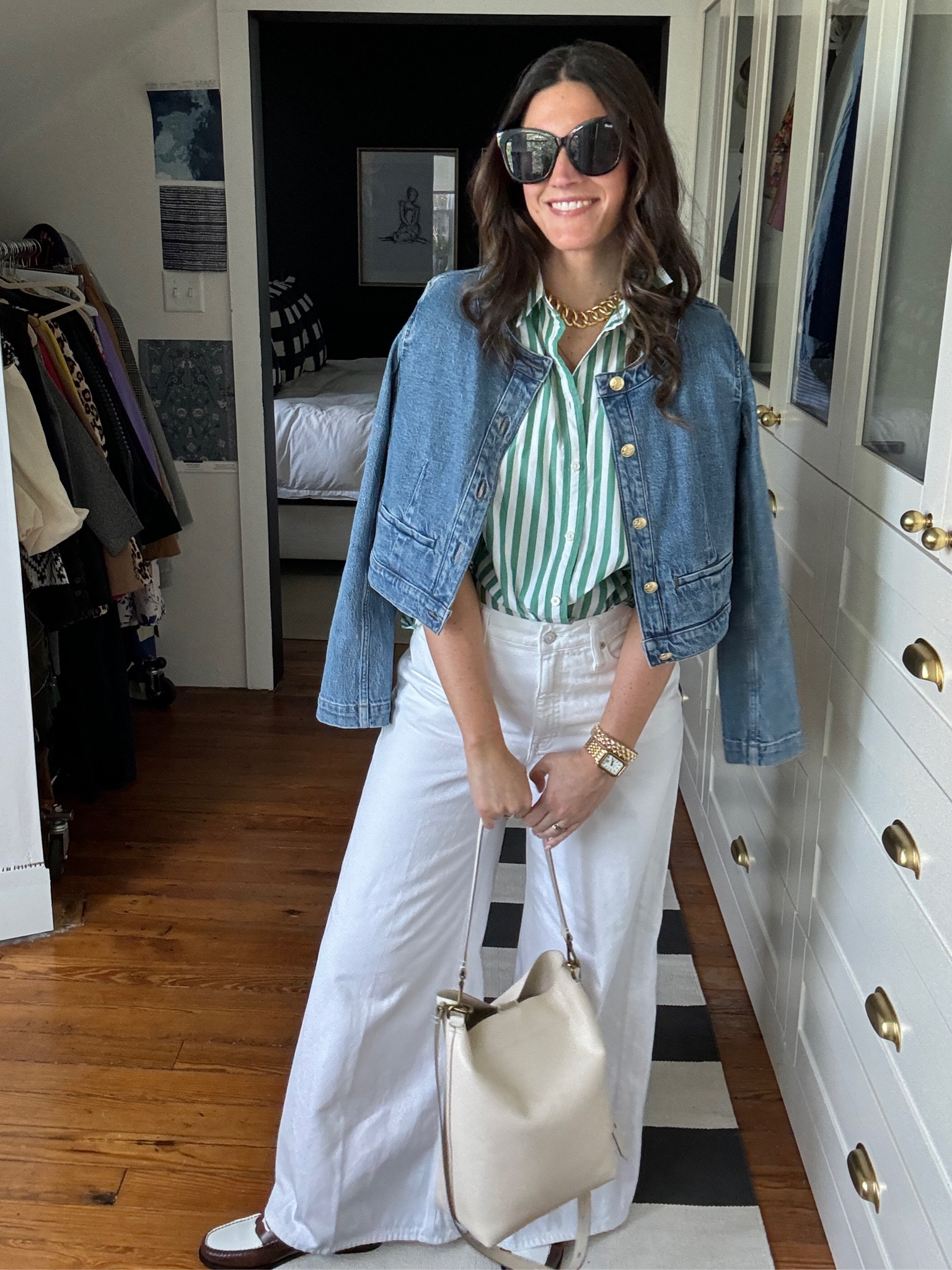 Spring green, babyyyy 💚 These white wide-leg jeans may be my new obsession. You’ll be seeing a lot of each other  

#LTKover40 #LTKSeasonal