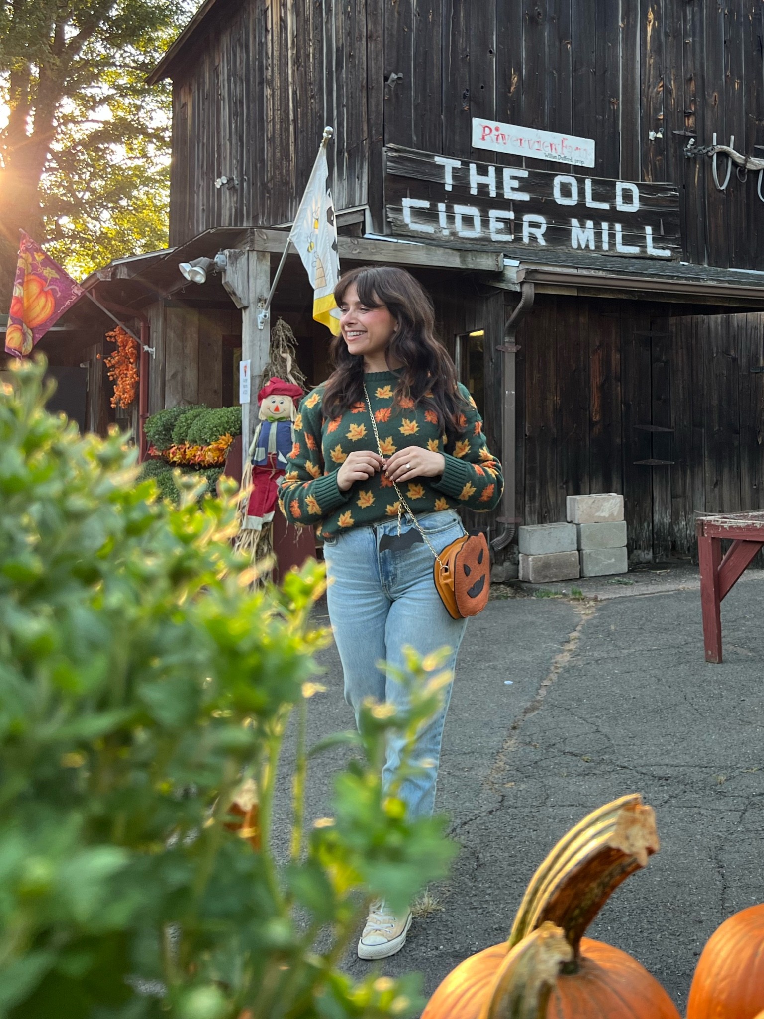 Fall leaf sweater, high rise straight leg jeans and a pumpkin purse. All the fall vibes!

KJP, Kiel James Patrick, Abercrombie, Converse, fall, autumn, leaves, Halloween 

#LTKSeasonal