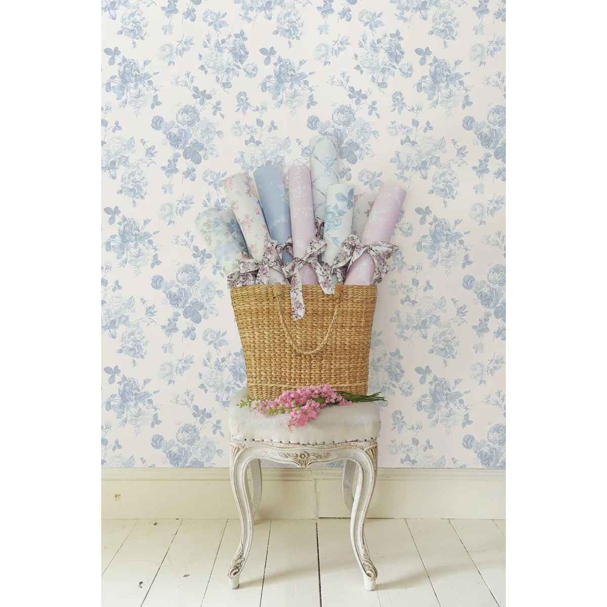 Everblooming Rosettes Bouquets 33' L x 20.5'' W Wallpaper Roll | Wayfair North America