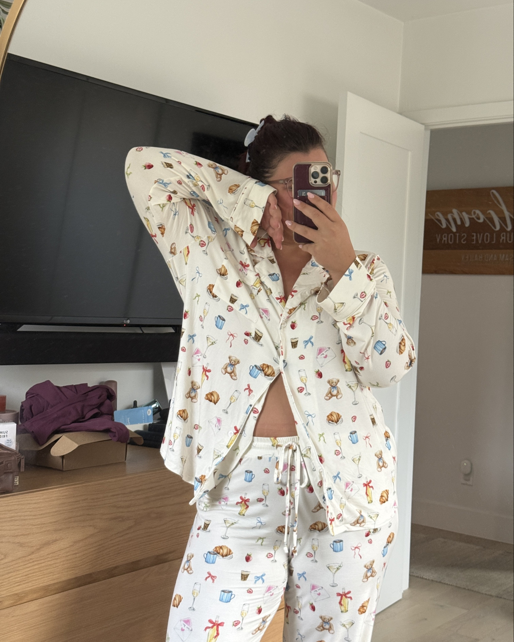 cutest PJ set from Show me your mumu 🥐 wearing a size Large!

#LTKootd #LTKMidsize #LTKmomlife