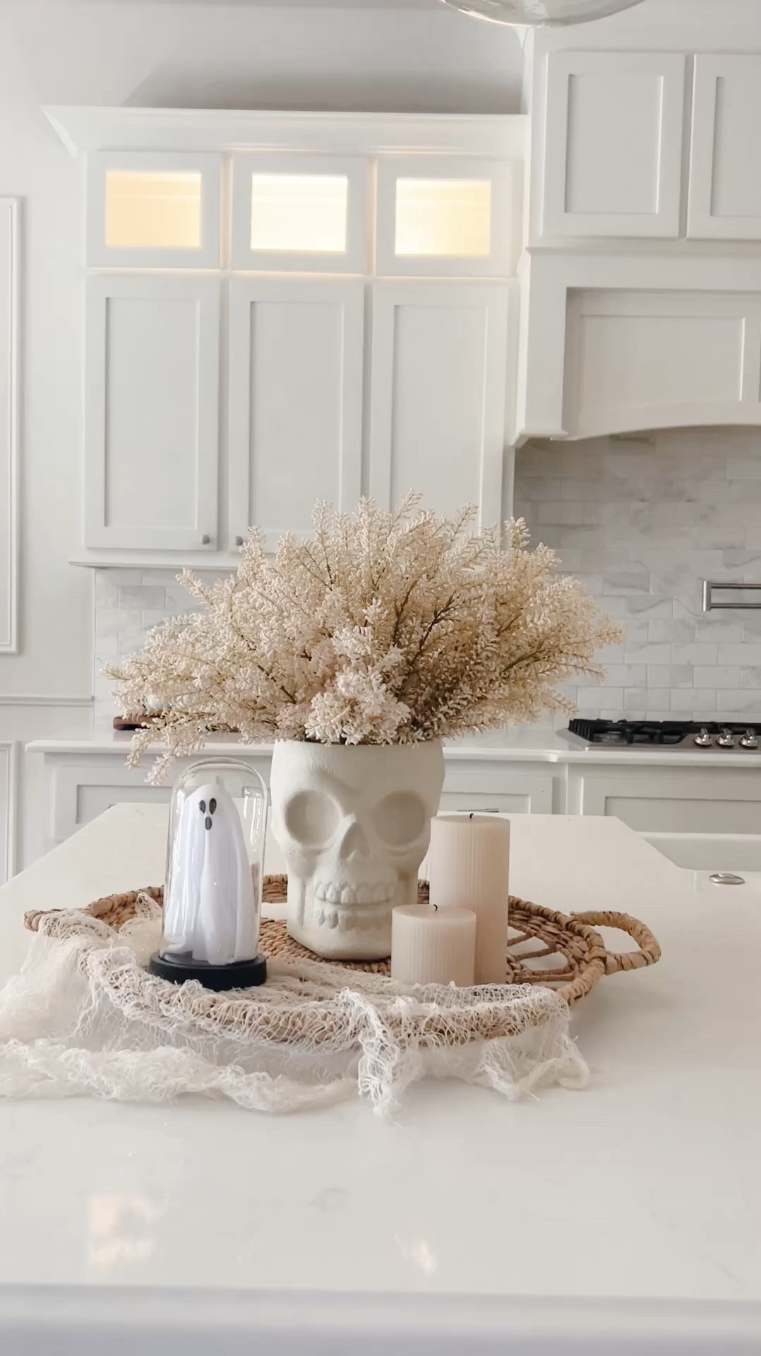 Spooky decor for your kitchen #halloween2024 #halloweendecor #halloween #kitchendecor #kitchenn

#LTKVideo #LTKSeasonal #LTKHome