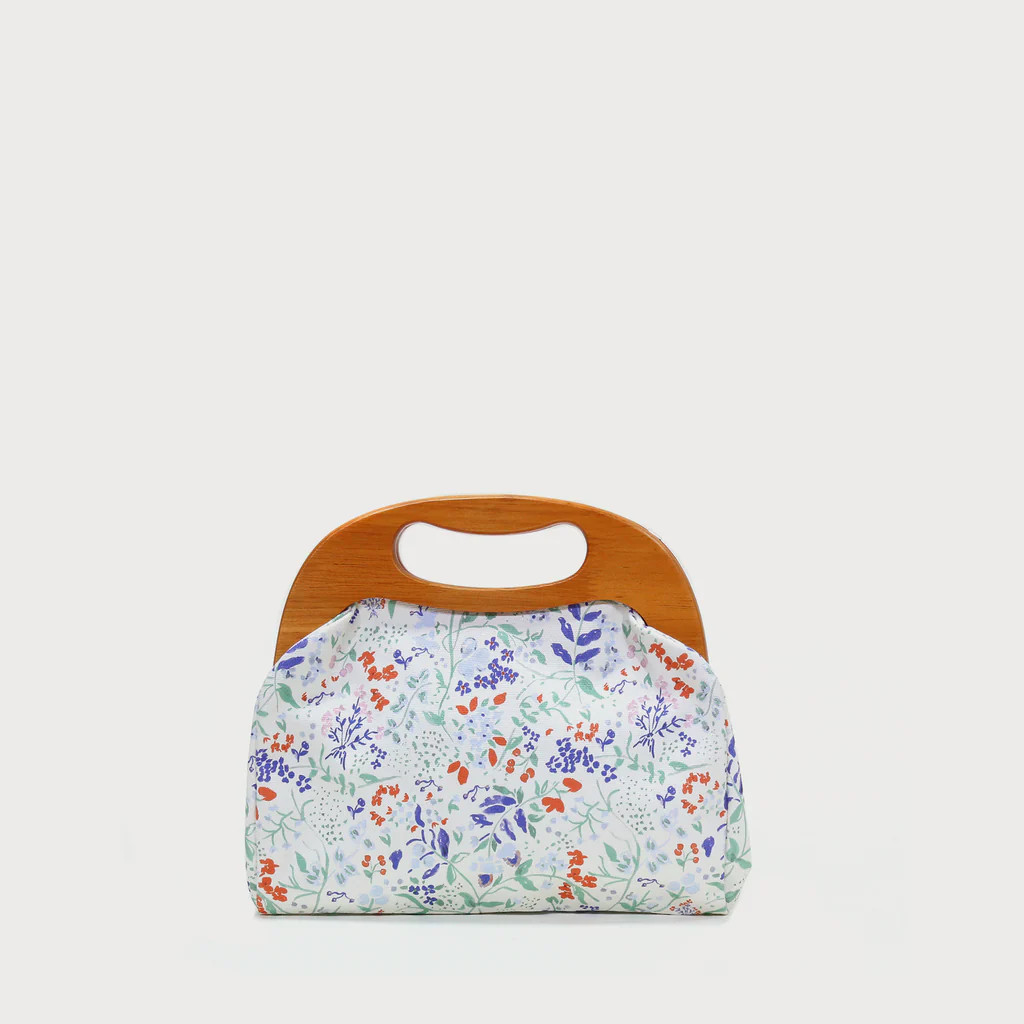 The Bermuda Bag x Pencil & Paper Co. | Neely & Chloe