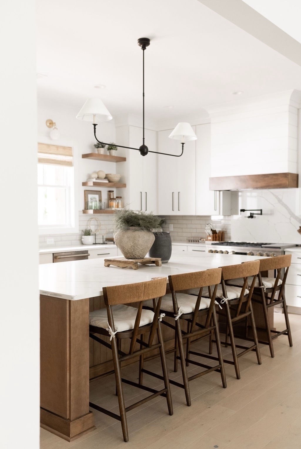 ✨ Kitchen styling is all about balance. This Modern Classic design blends stainless steel, marble, and wood tones to create an inviting space you’ll love spending time in.

Do you want to bring our dreamy Modern Classic style interior design into your own home? 🏡 You’re in luck! Reserve our Online Interior Design packages today -> https://porcheandco.com/edesign ✨ We can’t wait to work with you & design your home with #porcheandco

#porcheandco #modernclassicinteriors #neutraldecorideas #marblecountertop #modernclassicdecor #kitchendesigninspiration #modernhomestyling #interiorstylingideas #cozyhomedecor #edesign


#LTKvlog #LTKHome #LTKOver40