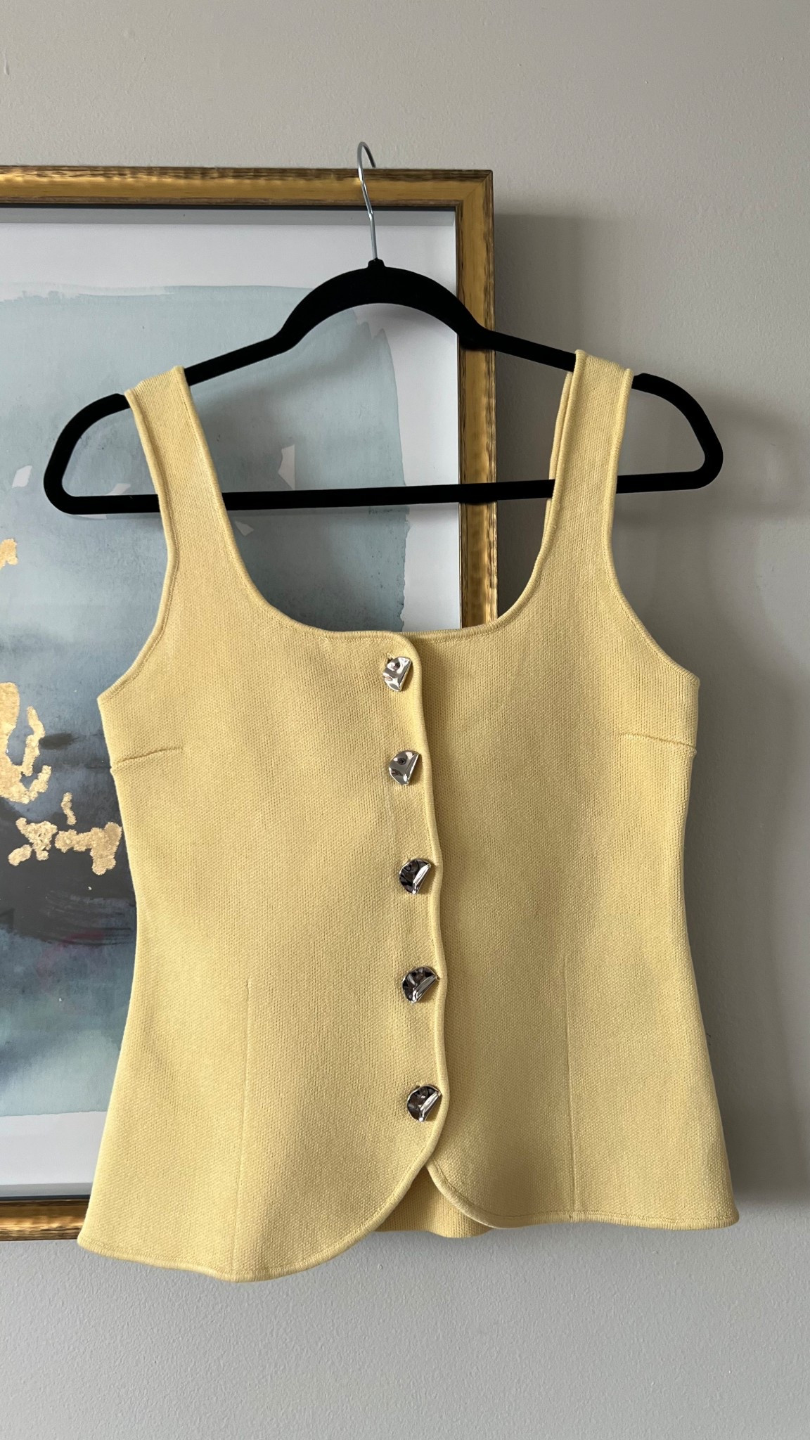 Butter yellow knit corset top 💛 It’s gorgeous! Easy to dress it up or down

#LTKPetite #LTKStyleTip #LTKParties