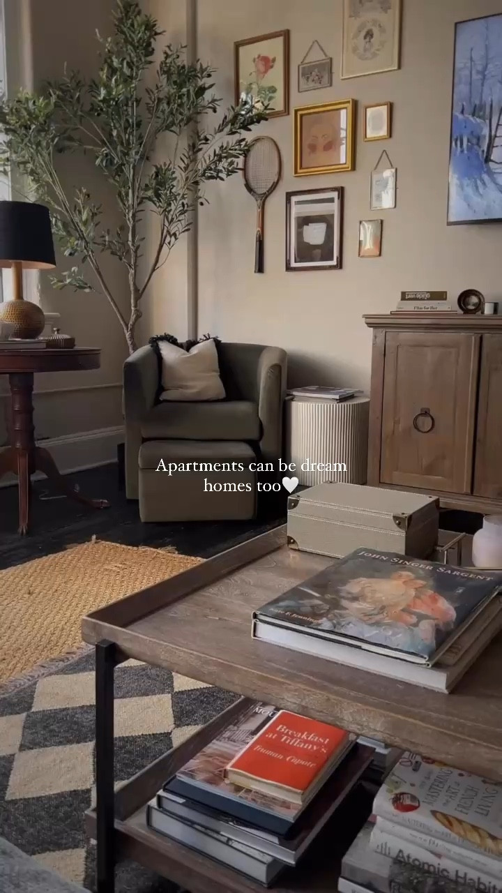 Home details, living room decor, apartment therapy, renter friendly updates, transitional home style, architectural digest inspo, cozy home inspo

#LTKFindsUnder100 #LTKStyleTip #LTKHome