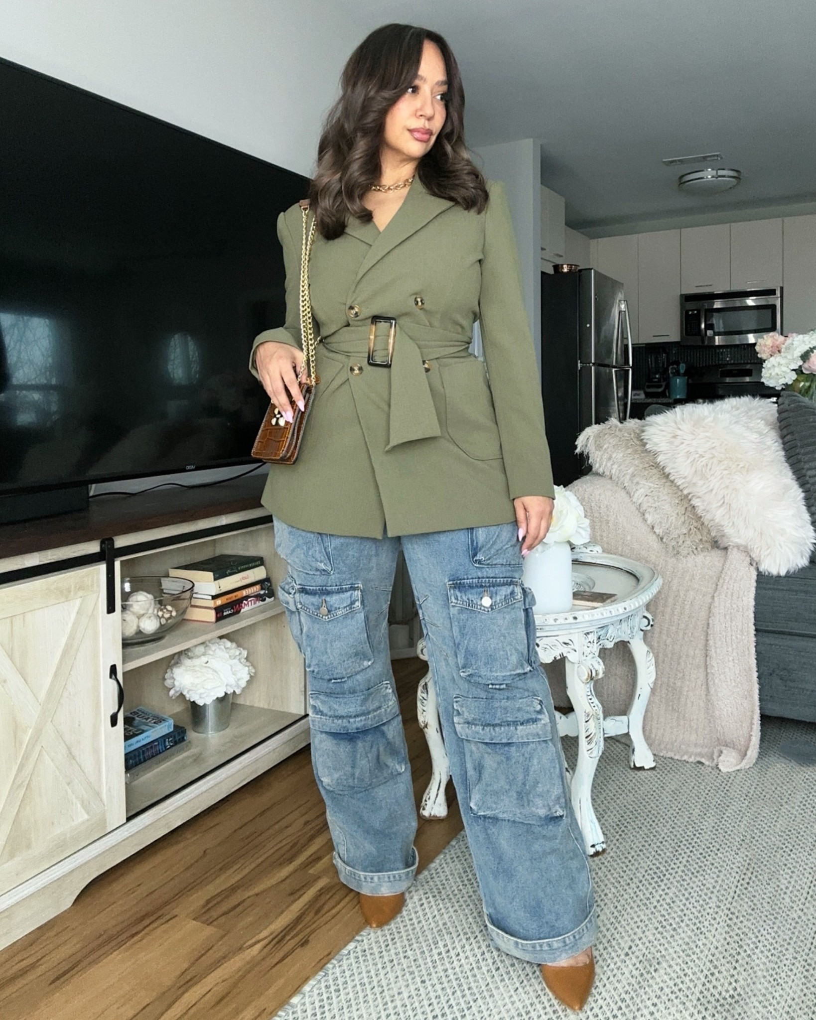 Lowkey-ish date night outfit from the archives 🍸 Statement belted blazer x cargo jeans. Easy look but effortlessly cool. 😎

#LTKOver40 #LTKootd #LTKPetite