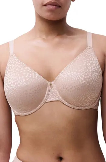 Chantelle Lingerie Magique Underwire Back Smoothing Minimizer Bra | Nordstrom | Nordstrom