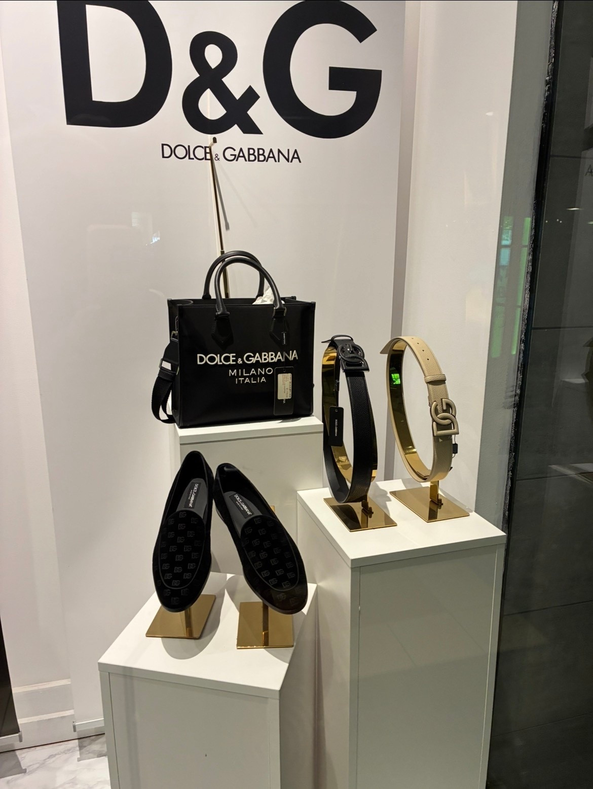 Retail Luxury Therapy 

#LTKmorningroutine #LTKselfcare #LTKSaleAlert