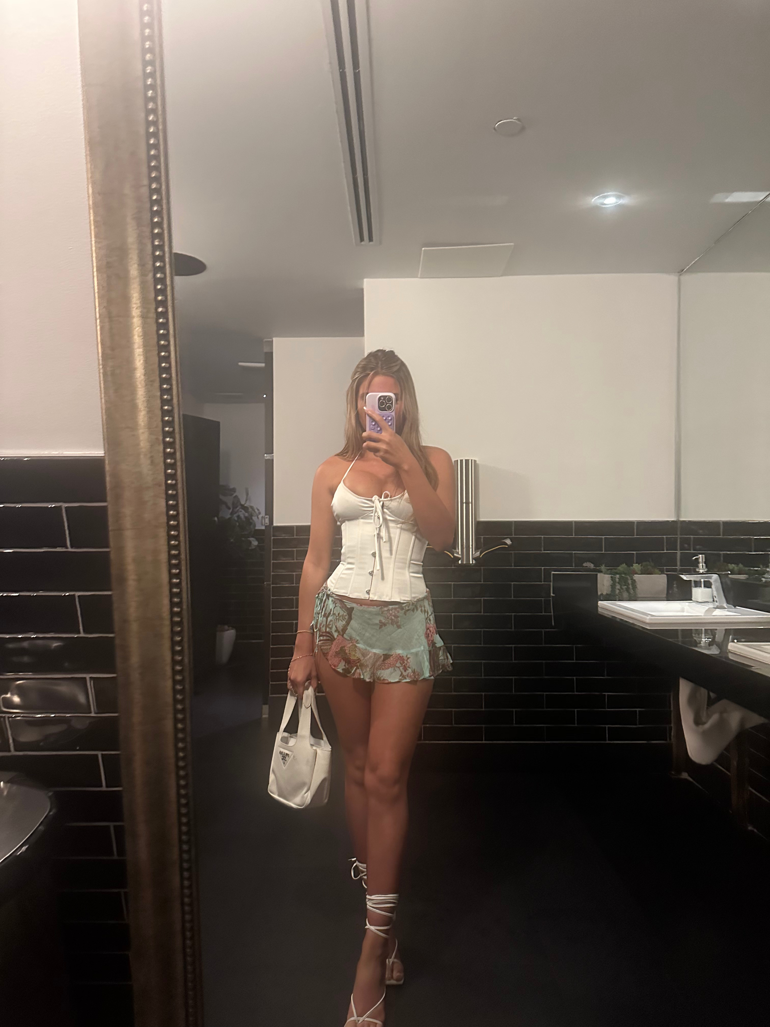 OOTN 💫 Exact corset is Guizio. 

 #LTKStyleTip #LTKShoeCrush #LTKItBag