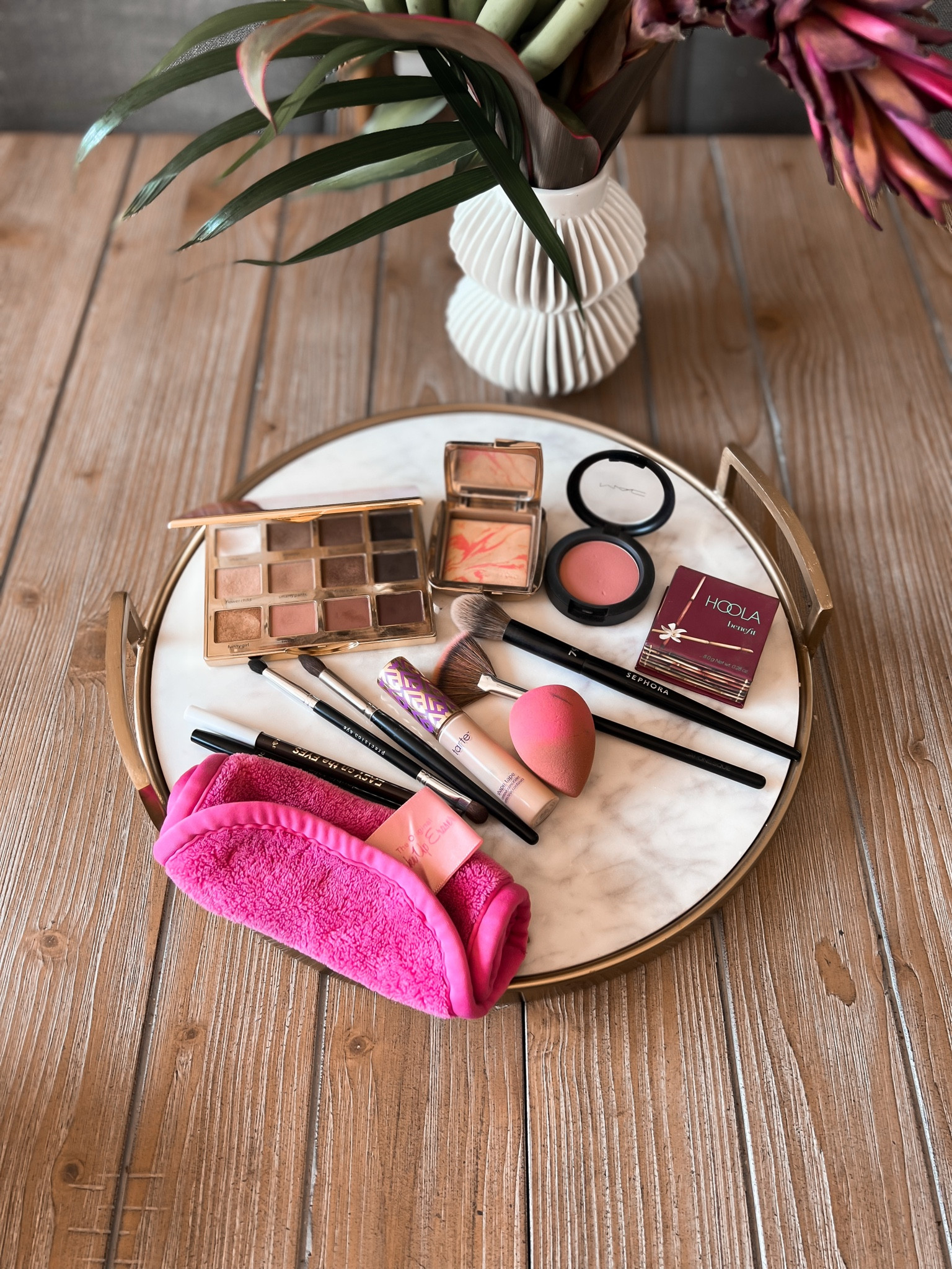 Tarte makeup and some other things 

#LTKSale #LTKsalealert #LTKbeauty