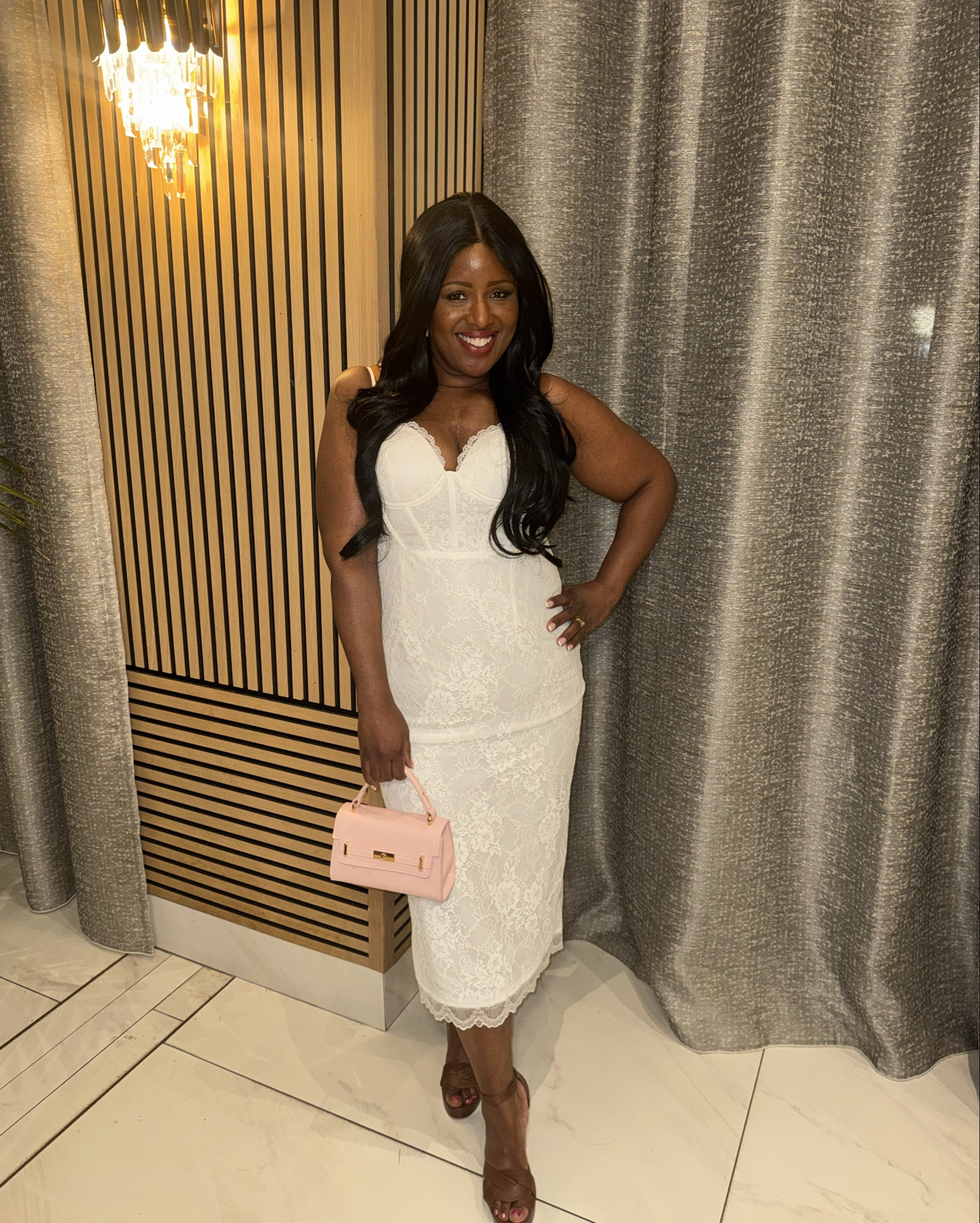 White Bodycon dress for my midsize girls 💕

#LTKeurope #LTKuk #LTKmidsize