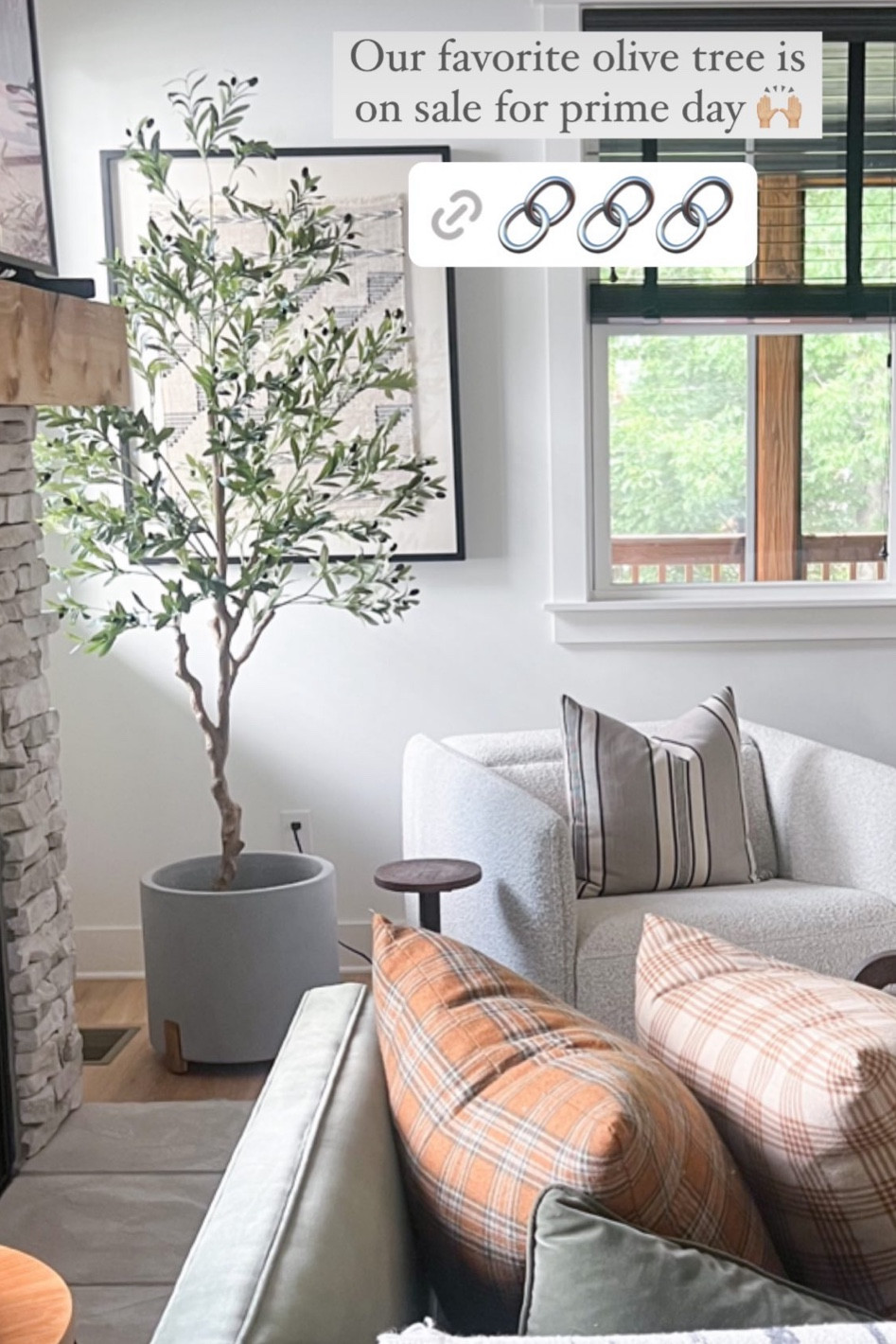 This olive tree is seriously the best for the price on a normal day but even more today because it’s on sale for prime day 

Amazon Prime day 
Amazon prime day home decor 
Amazon prime day furniture 
Amazon prime day decor 

Olive tree
Artificial tree 
Faux olive tree 
Artificial olive tree 
Fake olive tree 
Fake tree for inside 
Artificial tree for inside 
Artificial house plant 
Affordable olive tree 
Amazon olive tree 
Amazon finds 
7ft olive tree 
6ft olive tree 
10ft olive tree 
Transitional design 
Transitional decor 


#LTKxPrimeDay #LTKhome #LTKsalealert