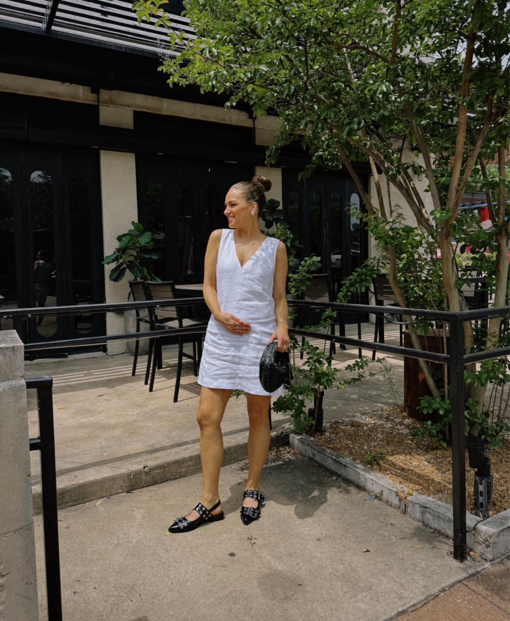 white dresses with black shoes Discover 8 dress and white dress ideas Sculptural in shape STRIPED BUTTON MINI DRESS -
