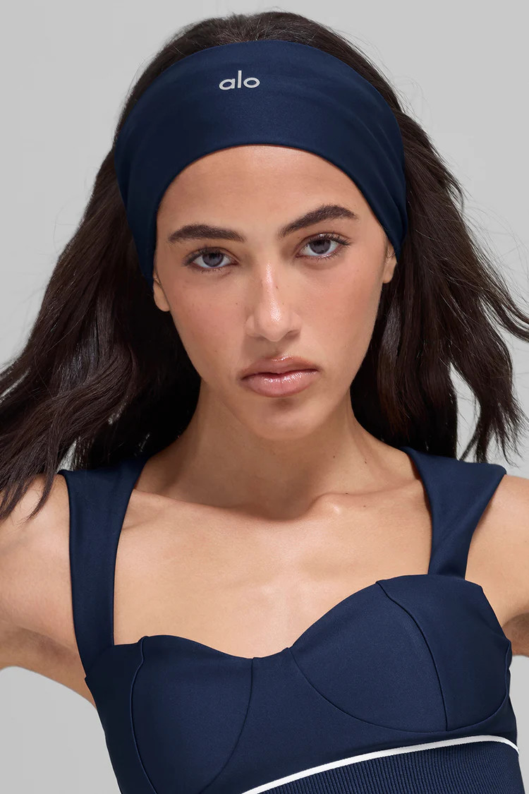 Airlift Headband - Navy | Alo Yoga (US)