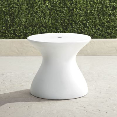 Soleil Umbrella Table | Frontgate