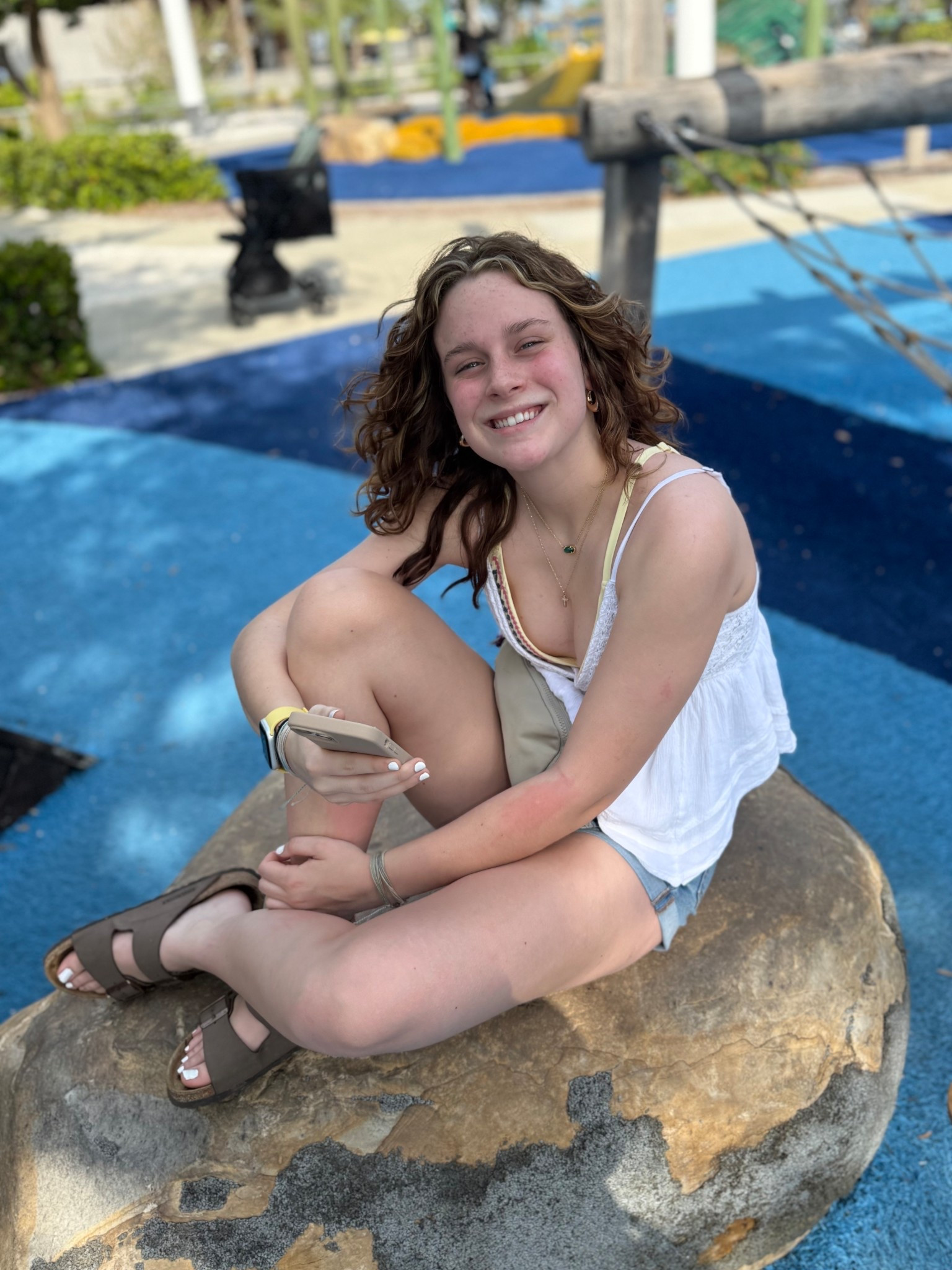 Teen beauty enjoying the pier! 

#LTKTravel #LTKPetite #LTKSeasonal