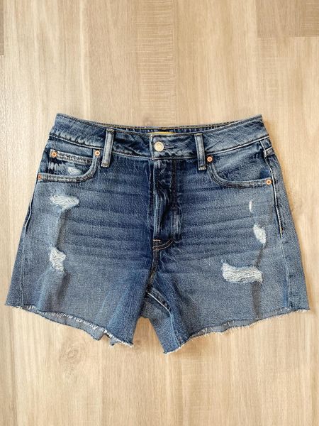 WOW!!!! $15 cut off jean shorts! One of my favorite brands, Goldie Blue from Maurice’s! True to size! (Reg. $45) I will drop a picture in the comments of me wearing them!! ❤️

Xo, Brooke

#LTKStyleTip #LTKTravel