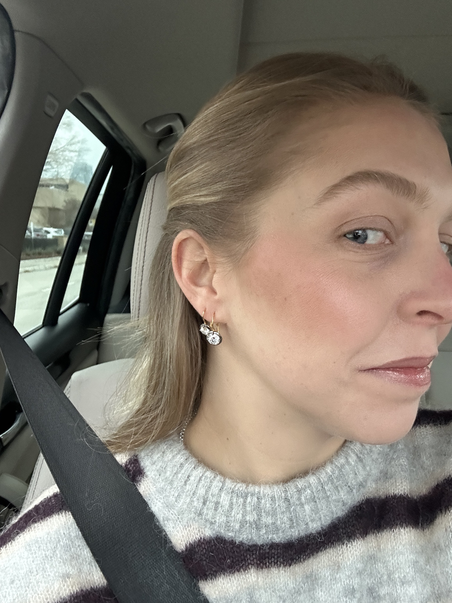 Dorsey Lucien earrings!!! Medium and large!! 