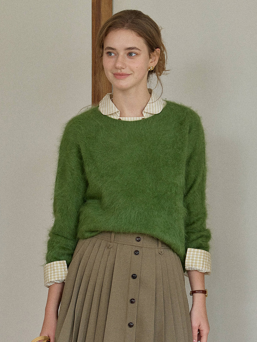 Tru Cloud-Soft Wool Round Neck Sweater Grass Green | Simple Retro