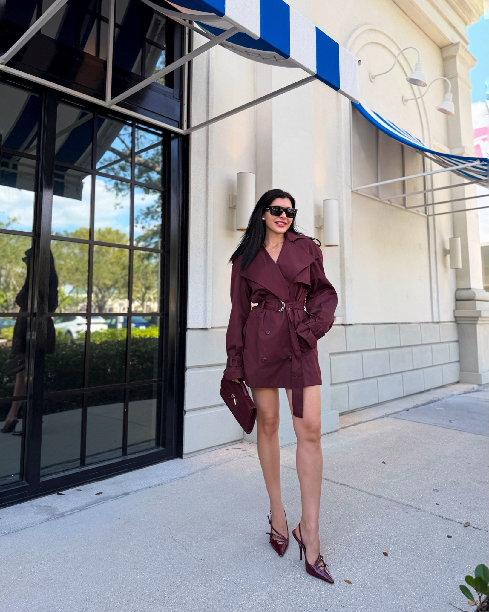 Burgundy short trench coat 

#LTKFindsUnder100 #LTKSeasonal #LTKWorkwear