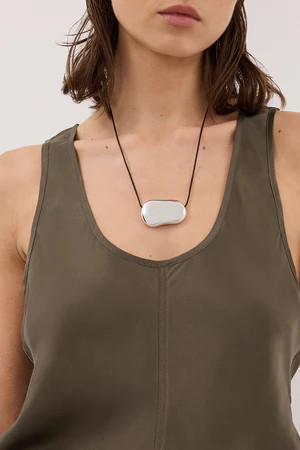 COLETTE OLIVE SILK CAMI TOP | DISSH