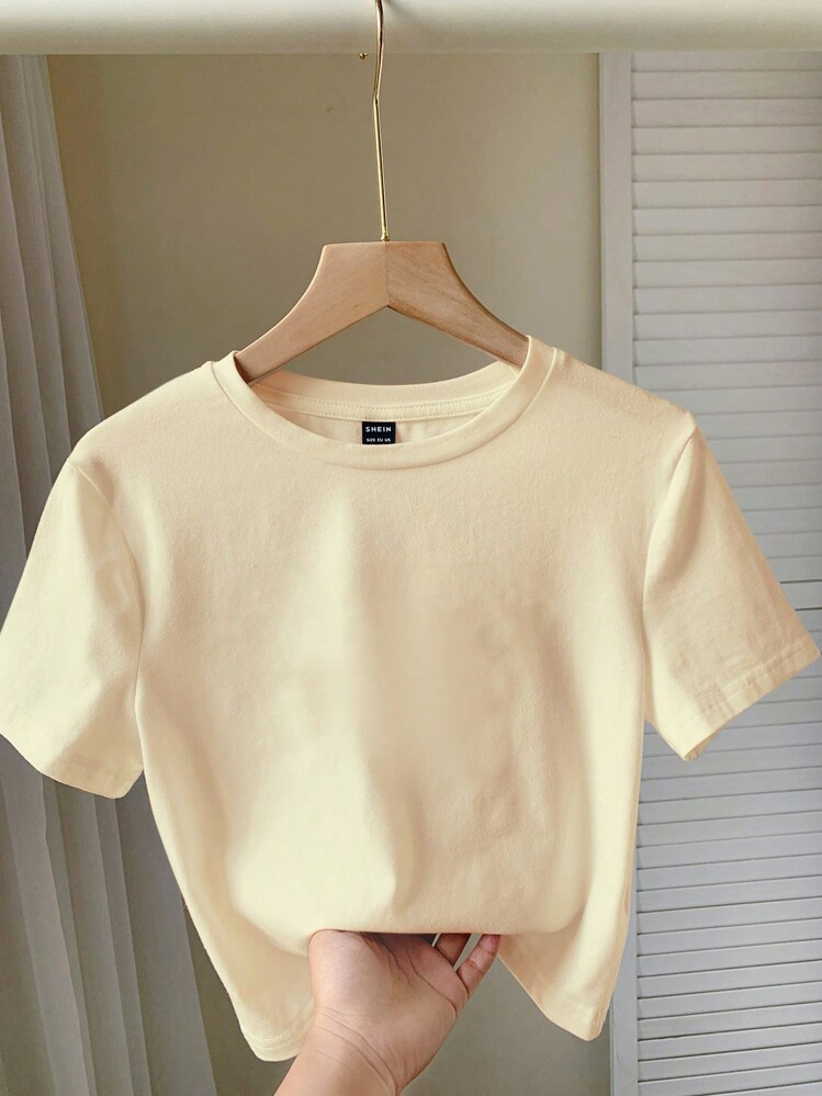 SHEIN EZwear Women's Cream Cropped T-Shirt: Casual Short Sleeve Crop Tee,Summer Tops | SHEIN
