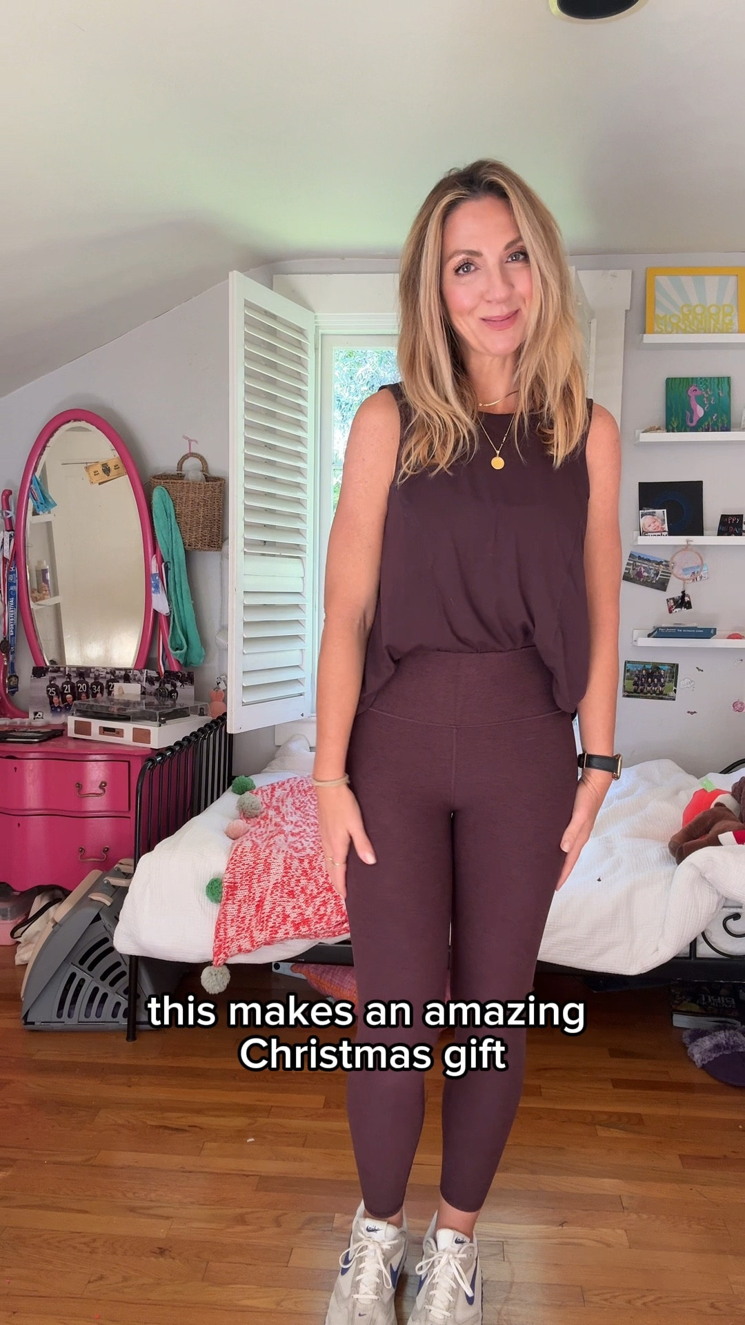 Wearing the new VUORI Clean Elevation Legging in Raisin Heather and I’m obsessed. 🤎🍂
This dreamy maroon-burgundy tone is perfect for fall + winter workouts, and the Dream Knit fabric is unbelievably soft. High-rise, compression waistband, and a hidden back zipper pocket — they’re the “grab every day” leggings.
I’m wearing a medium (true to size), 5’7” for reference. Linking everything for you on LTK!
Makes a great Christmas gift for the fitness lover. 🎁✨







#MomlifestyledFinds
#GiftsForActiveMoms
#HolidayFitnessGifts
#WinterActivewearGifts
#CozyWorkoutGifts
#GiftableActivewear
#FitGirlGiftGuide
#GiftsForPilatesGirls
#GymGirlHolidayGifts
#WellnessGiftsForHer
#AthleisureGifts
#Activewear
#GiftsForWomenWhoWorkout
#HolidayFitPicks


#LTKFindsUnder100 #LTKActive #LTKfitnessgoals