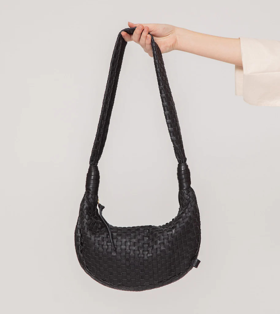 Shop Dylan Woven Hobo Bag Black | Cleobella | Cleobella LLC