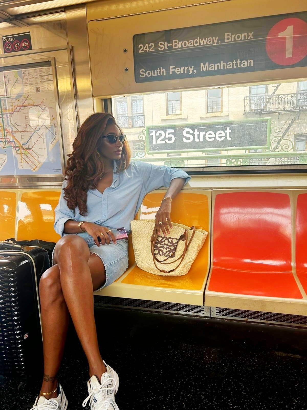 She travels light but she carries weight. An easy on the go fit. 

#LTKSummerEdit #LTKTravel #LTKStyleTip