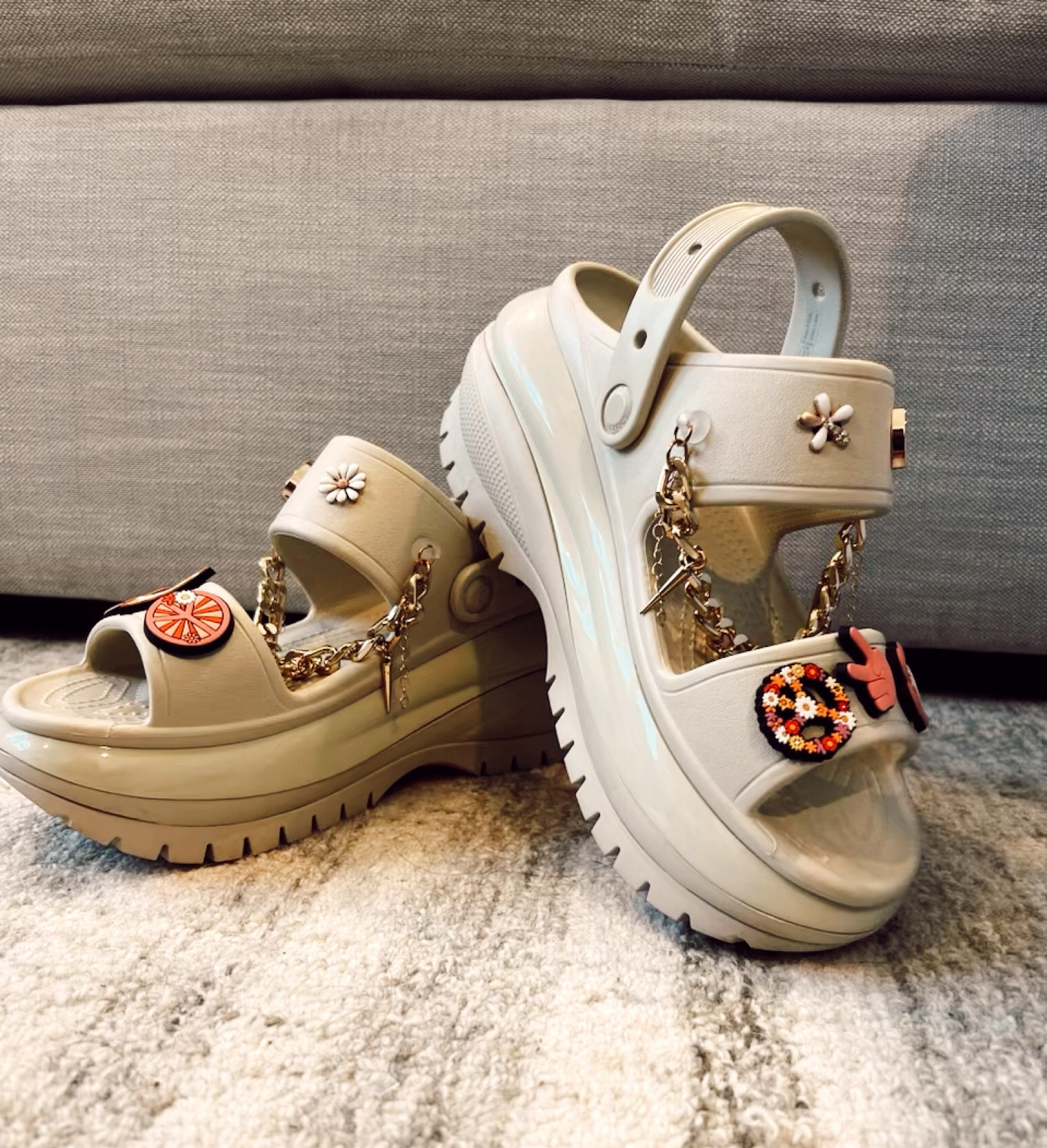 We all know Crocs are comfy but who knew they would be so cute 🥰

#LTKstyletip #LTKshoecrush #LTKfindsunder100