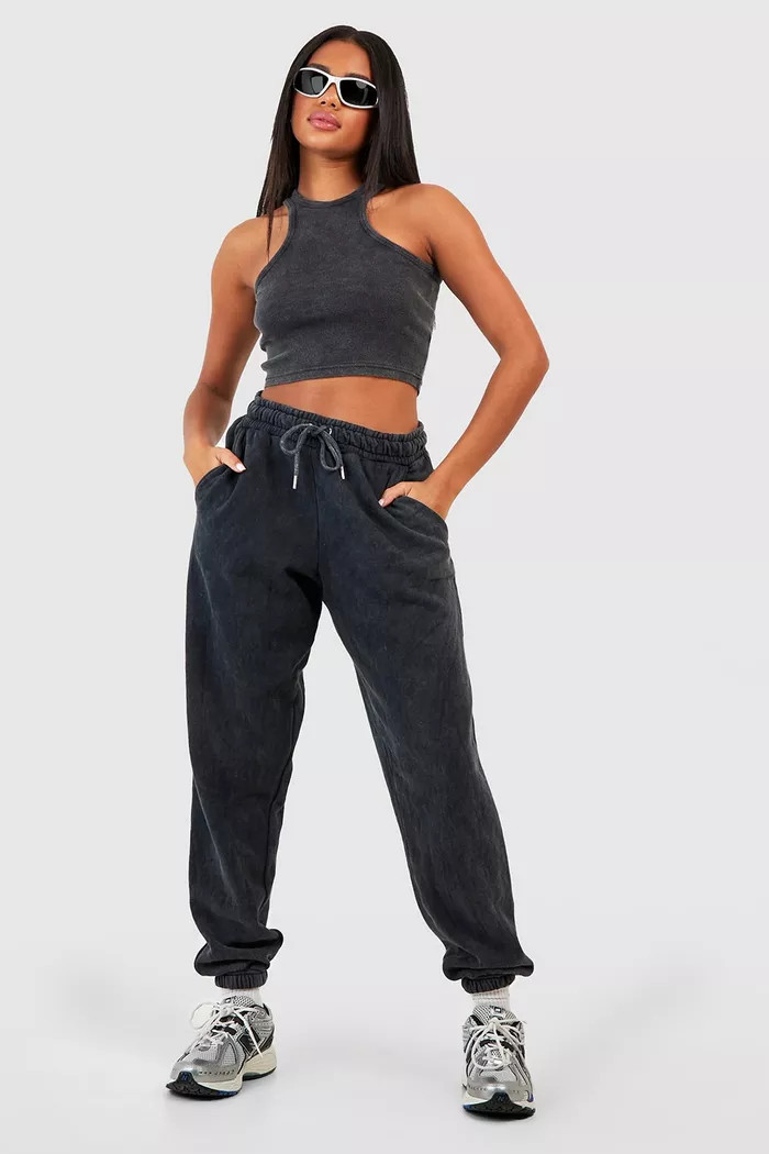 Washed Oversized Jogger | boohoo (US & Canada)