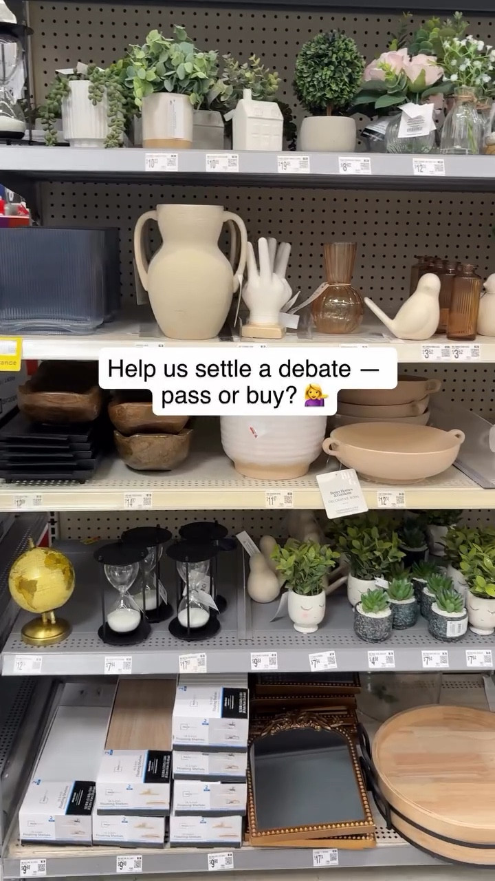 We went to Walmart for one thing…
left with opinions and another test of our marriage 😂

💬 Help us settle the debate:
Which of these are actually worth buying?

(Also yes, I bought him too… and no, Walmart won’t take returns 😅)

Follow for more ⬇️

Home | diy | decor & choas 🤣

#WalmartFinds #PassOrBuy #CouplesAtWalmart