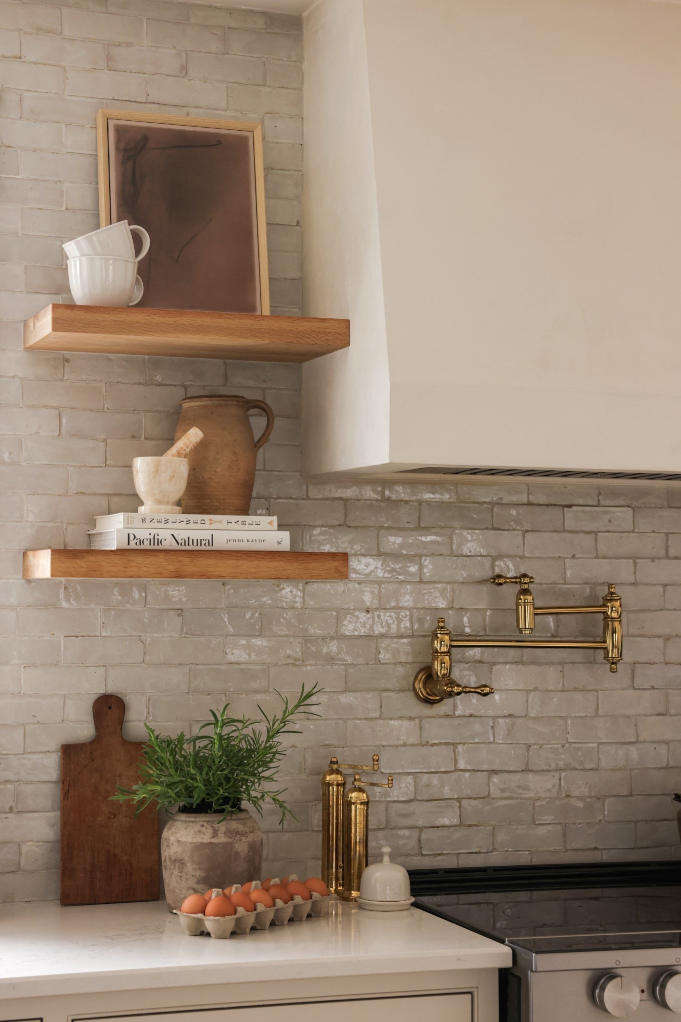 Spring decor for your kitchen. 

#LTKcanada #LTKsummer #LTKhome