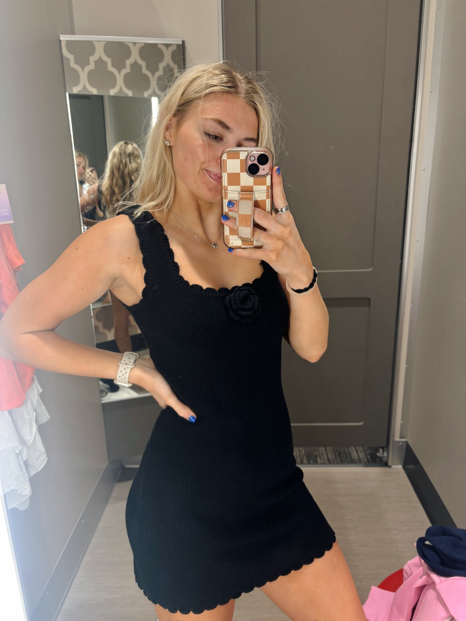 comes in cream & black. I’m wearing size small!!! So comf🖤☁️

#LTKU #LTKstyletip #LTKfindsunder100