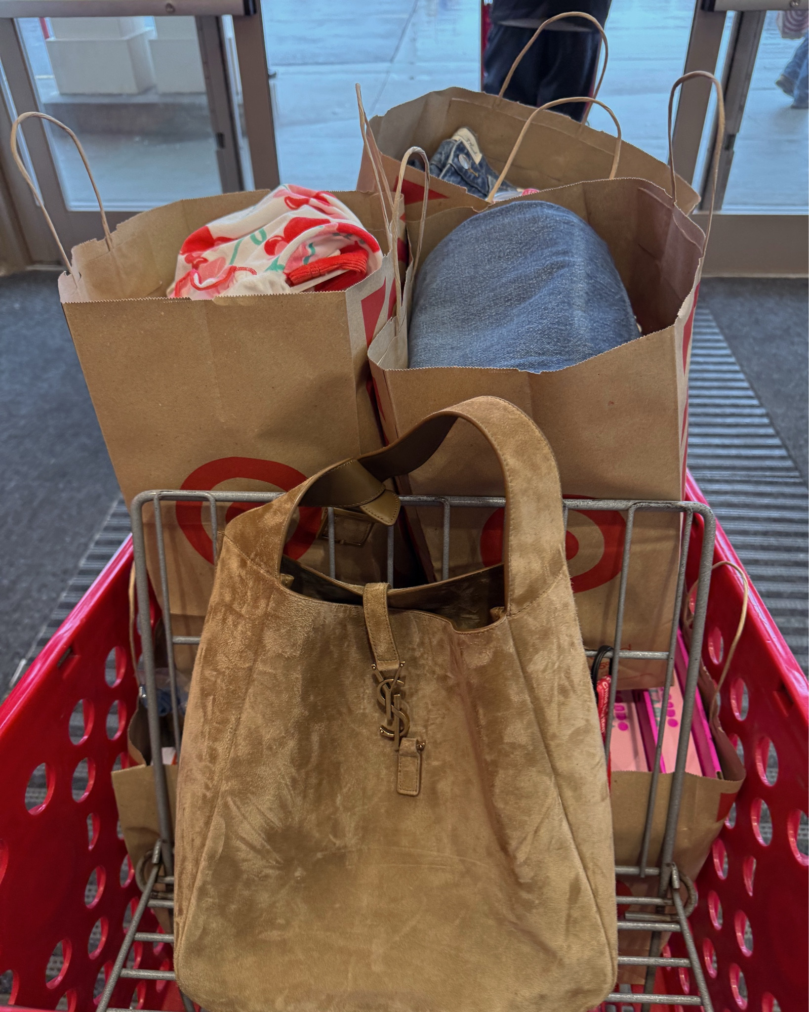 I went shopping at target so you didn’t have to! All the new arrivals!!!! 


Target haul, Target outfits, affordable fashion, budget friendly outfits, mom outfits, everyday style, casual outfits, spring outfits, comfy clothes, loungewear sets, matching sets, neutral basics, casual dresses, weekend outfits, errands outfit, school drop off outfit, mom life fashion, capsule wardrobe pieces, versatile outfits, soft fabrics, trendy basics, Target style, Target fashion finds, everyday wear, easy outfits

#LTKootd #LTKmomlife #LTKvlog