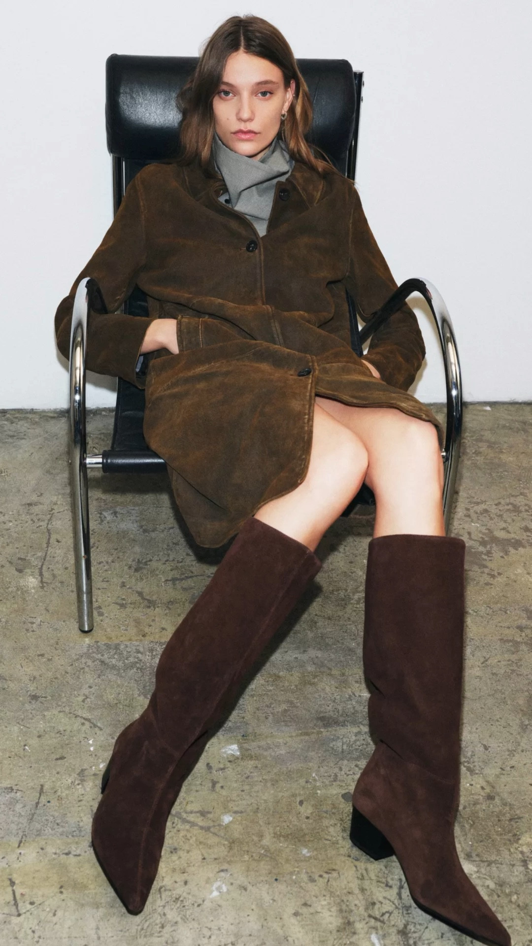Zara new arrivals, suede jacket, brown suede boots, winter workwear, trending on Zara 

#LTKSeasonal #LTKWorkwear